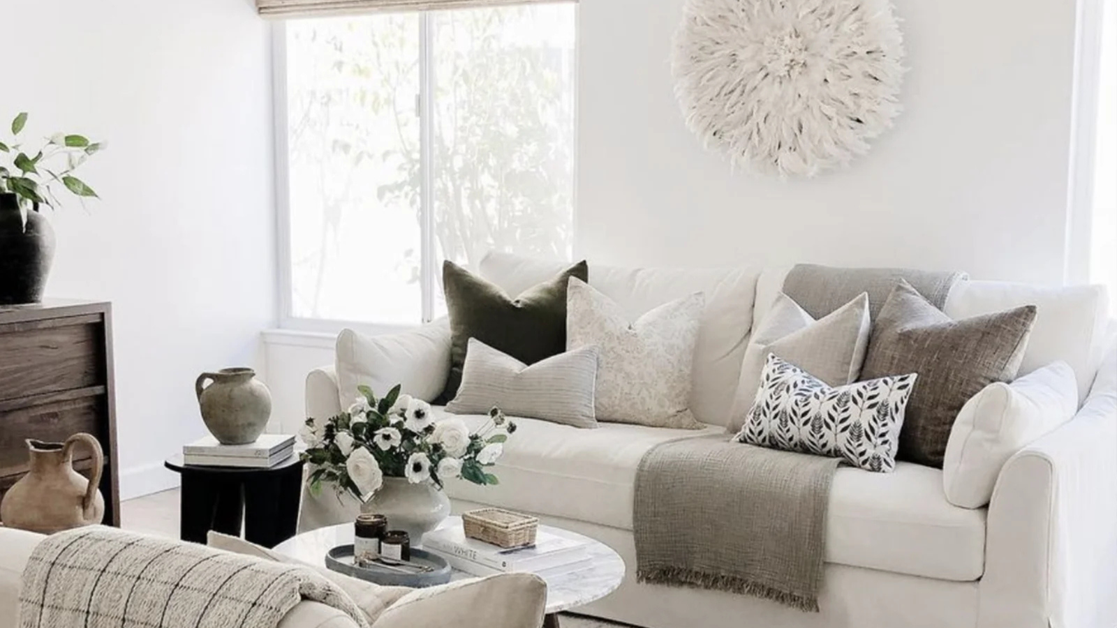 How to Style a Sofa Like a Designer