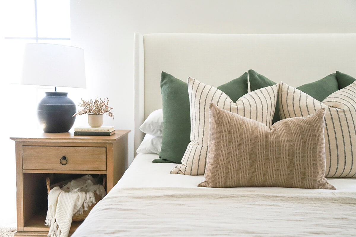 Mix and Match Throw Pillows like a Pro!
