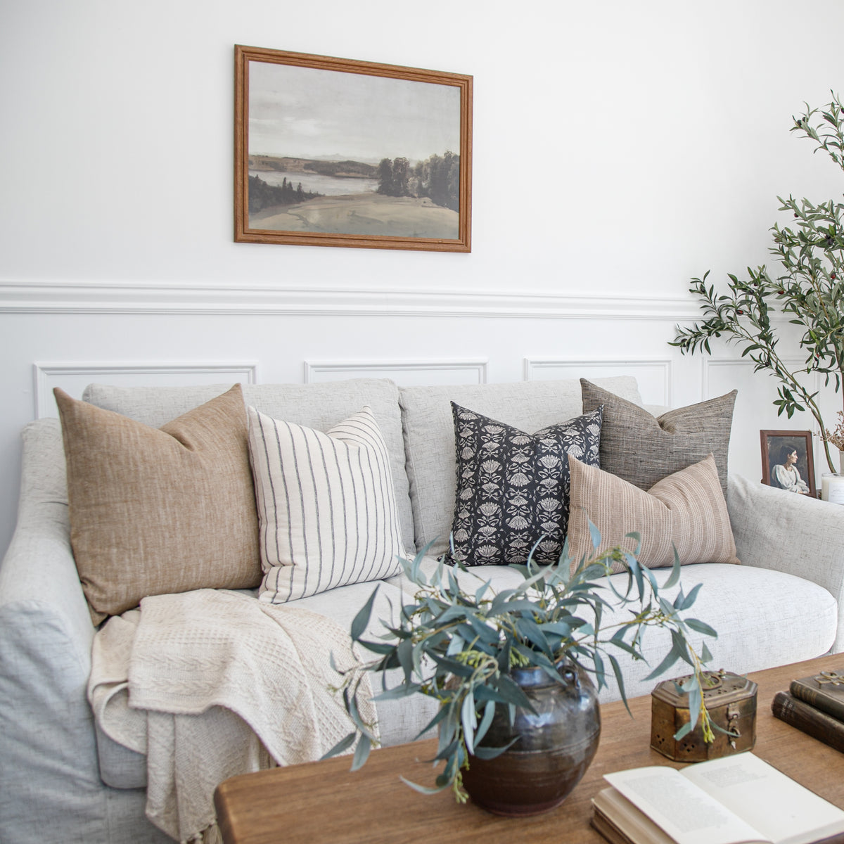 Verity Pillow Combination