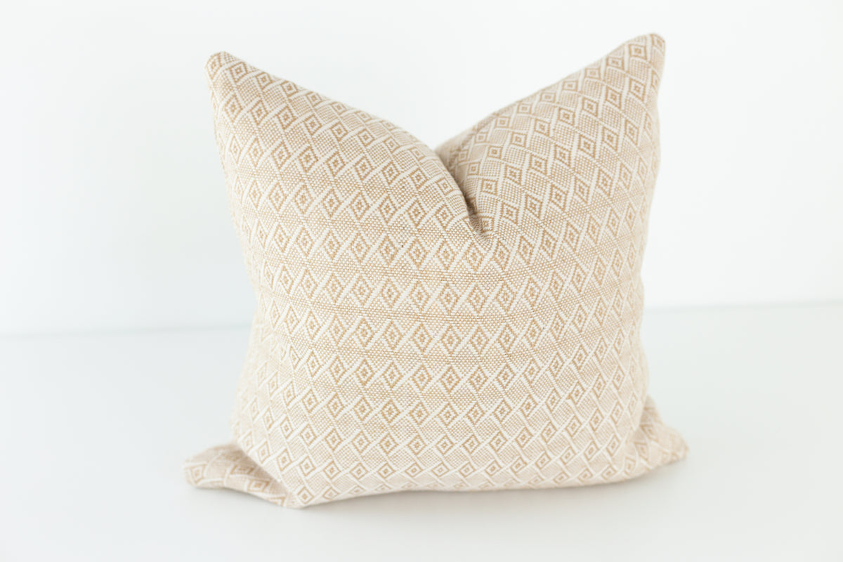 Tully Pillow Cover