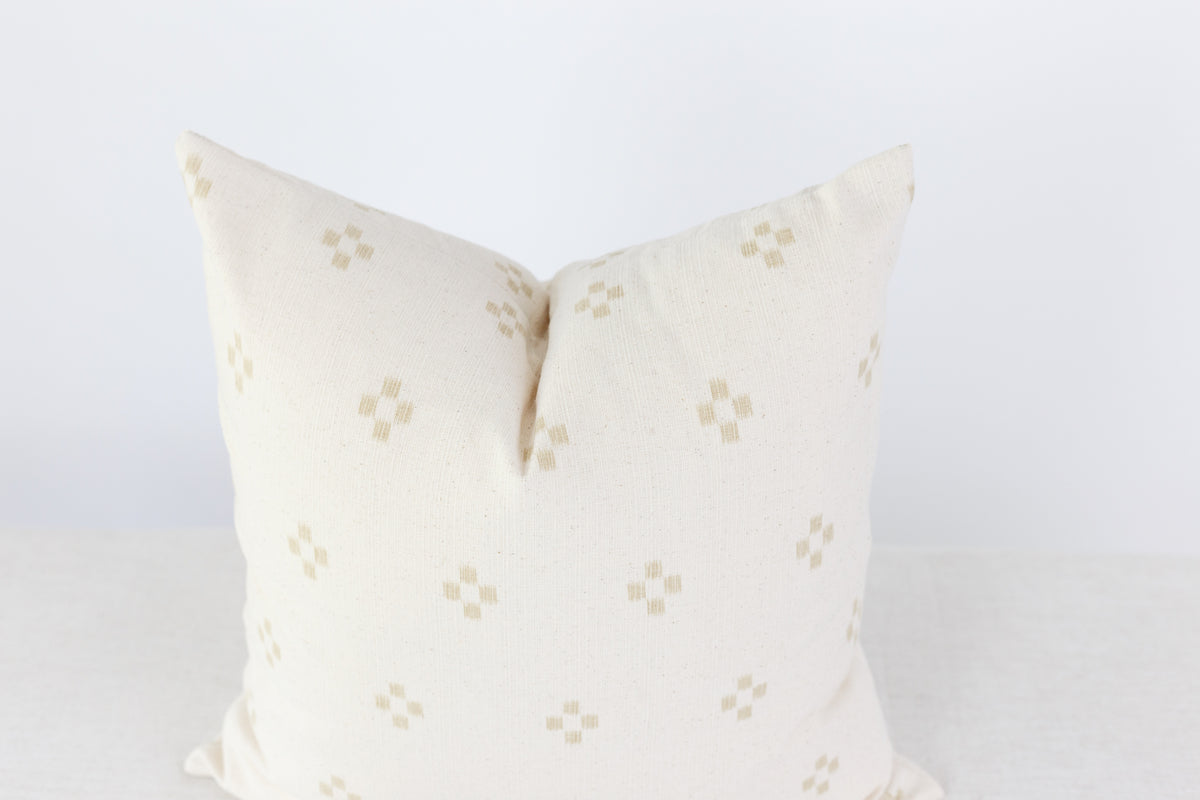 Hailee Pillow Cover