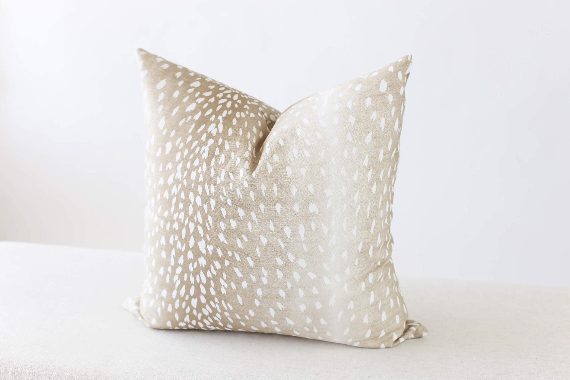 18x18 Fawn Pillow Cover / 18x18 Beige pillow / 18x18 accent pillow / 18x18  white throw pillow / 18x18 pillow / 18x18 couch pillow case